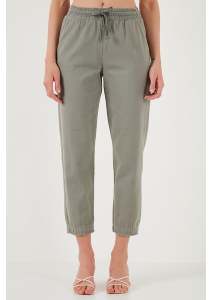 Pamuklu Normal Bel Regular Fit Düz Paça Pantolon Bayan Pantolon 668YP42282S4 fiyatları
