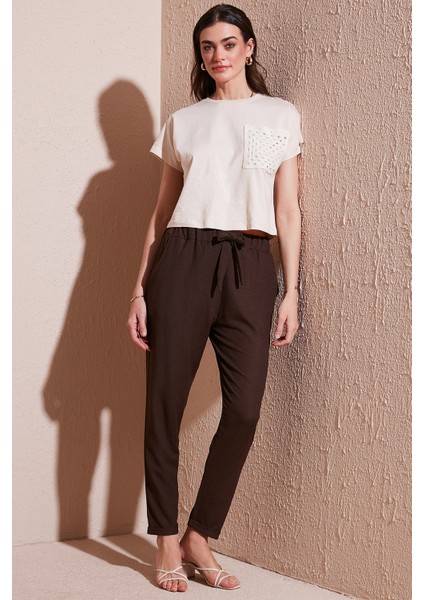 Belden Bağlamalı Cepli Kısa Paça Dar Kesim Pantolon Bayan Pantolon 5869017