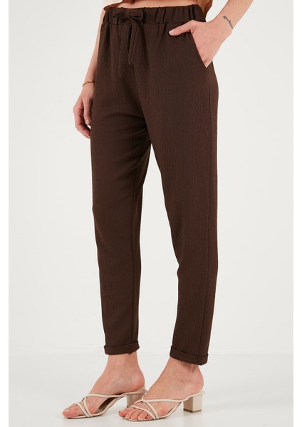 Belden Bağlamalı Cepli Kısa Paça Dar Kesim Pantolon Bayan Pantolon 5869017 indirimleri