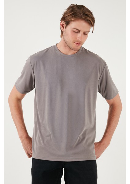 Regular Fit Bisiklet Yaka Basic T Shirt Erkek T Shirt 5902924 fiyatları