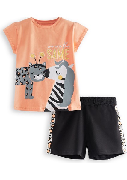 Zebra ve Leo Kız Çocuk T-Shirt Şort Takım