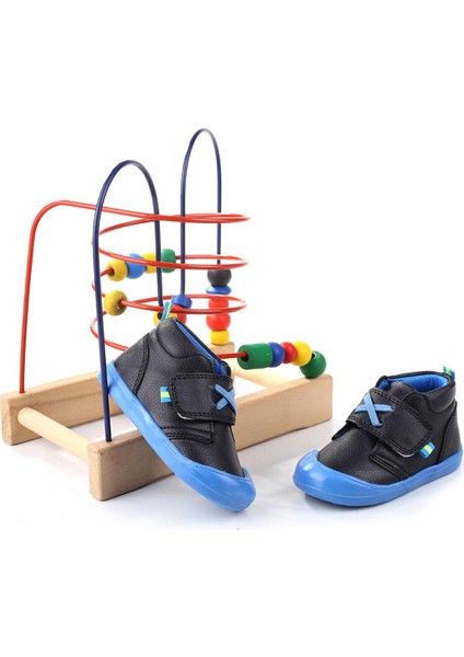 ARZN-4132 Cırtlı Kaymaz Taban Erkek Bebek Bot