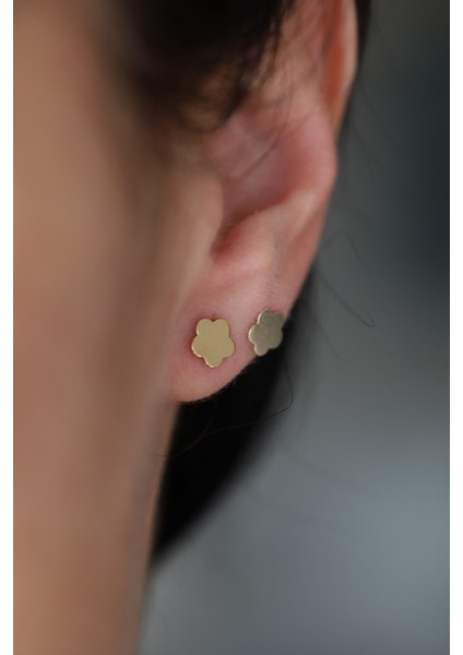 14 Ayar Altın Çiçek Modeli Pimli Küpe fiyatları