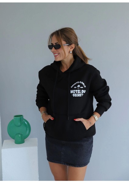 Siyah Sırt Baskı Detay Kapşonlu Sweat modelleri