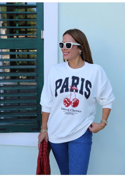Beyaz Baskı Detay Sweatshirt fiyatları