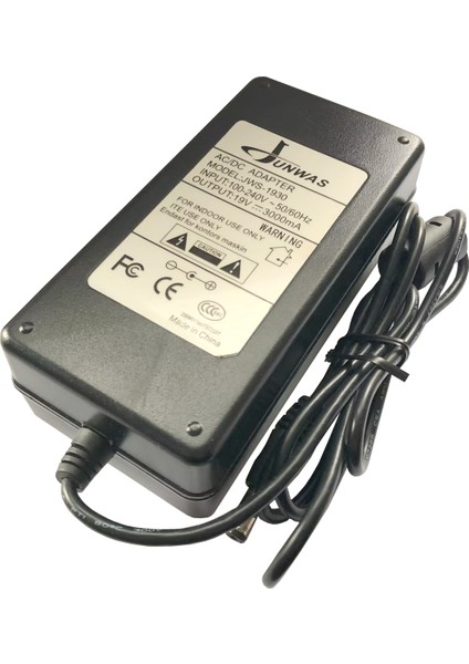 19 Volt 3 Amper Dc Switch Mode Kaliteli Adaptör