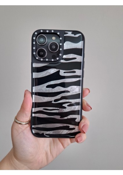 iPhone 16 Pro Max Uyumlu Leopar Desenli Taşlı Kamera Çıkıntılı Kaliteli Lüks Kılıf fiyatları