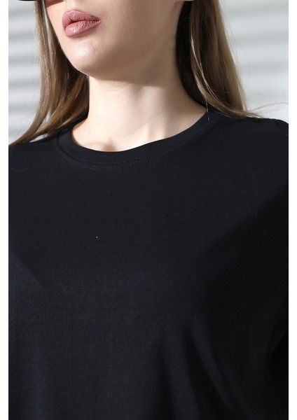 Pamuk Ribana Kumaş Bisiklet Yaka Kısa Kol Oversize Basic Düz Kadın T-Shirt 21964 Siyah fiyatları