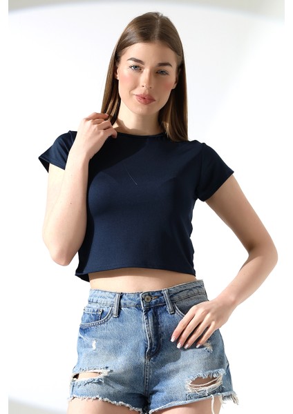 Soft Touch Bisiklet Yaka Kısa Kollu Crop Kesim Basic Düz Kadın T-Shirt 21974 Lacivert