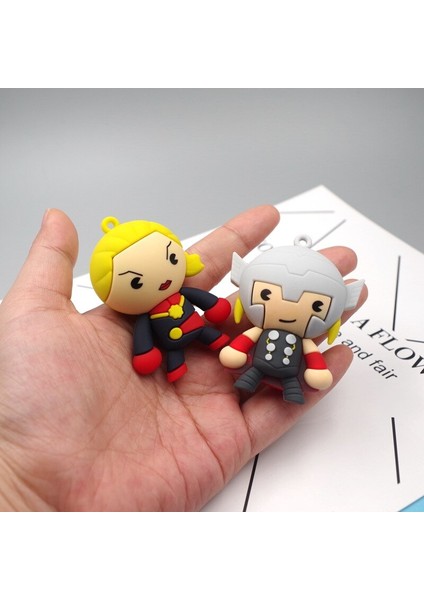 Disney Marvel Örümcek Adam Hulk Kaptan Amerika Aksiyon Figürü Demir Adam Örümcek Adam Disney Modeli Mini Oyuncaklar 6.5 cm Pvc Şekil Çocuklar Hediyeler (Yurt Dışından) fırsatları
