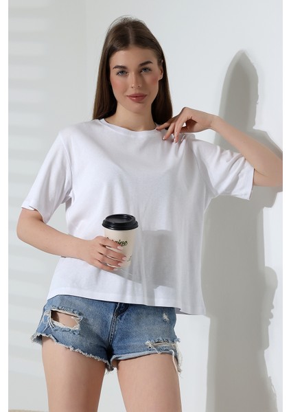 Pamuk Ribana Kumaş Bisiklet Yaka Kısa Kol Oversize Basic Düz Kadın T-Shirt 21964 Beyaz