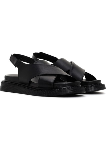 Kadın Siyah Bantlı Deri Comfort Sandalet 25SFD300118