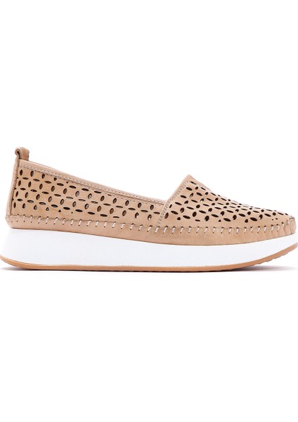 Kadın Bej Kalın Tabanlı Deri Comfort Loafer 25SFD332418