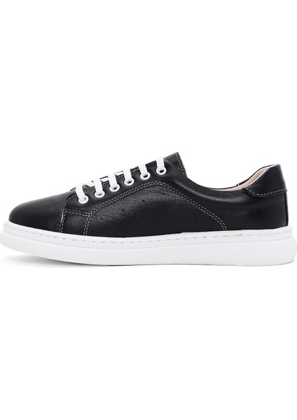 Kadın Siyah Bağcıklı Deri Sneaker 25SFD500718