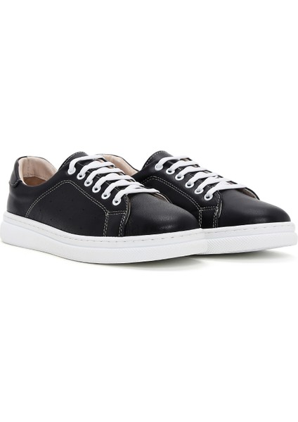Kadın Siyah Bağcıklı Deri Sneaker 25SFD500718
