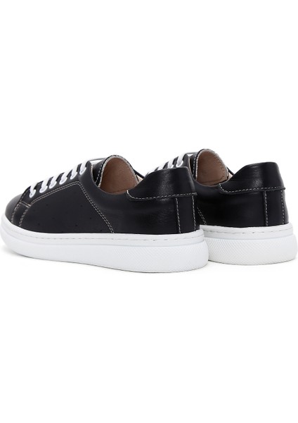 Kadın Siyah Bağcıklı Deri Sneaker 25SFD500718