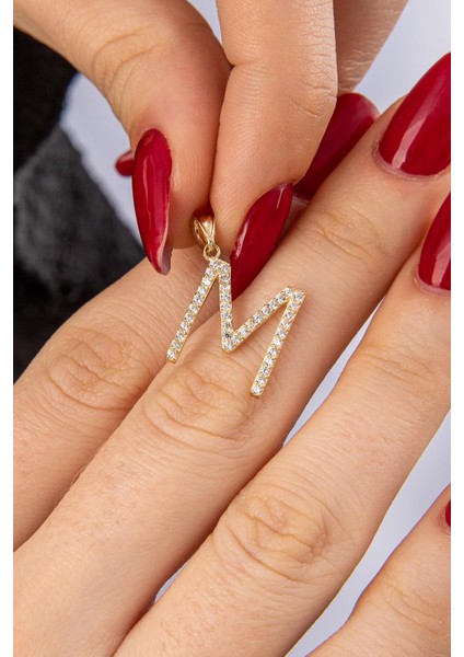 14 Ayar Altın Taşlı M Harf Kolye Ucu