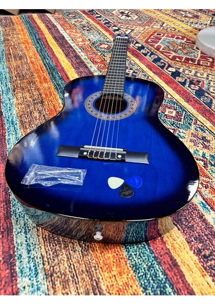 Sap Ayarlı 4/4 Tam Boy Klasik Gitar(Kılıf-Pena Dahil)