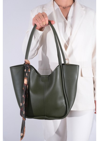 Kadın Golden Fularlı Makyaj Çantalı Omuz Çantası Haki Yeşil modelleri