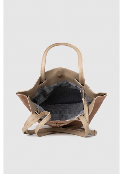 Kadın Süet Deri Mıknatıs Kapamalı Kilit Detaylı El ve Omuz Çantası Vizon indirimleri