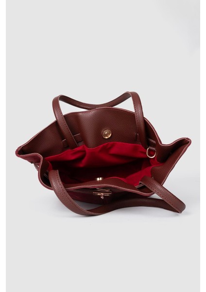 Kadın Süet Deri Mıknatıs Kapamalı Kilit Detaylı El ve Omuz Çantası Bordo indirimleri