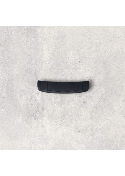 4L0807733B Tampon Alt Kapak ( Siyah ) Audı Q7 2010-2015