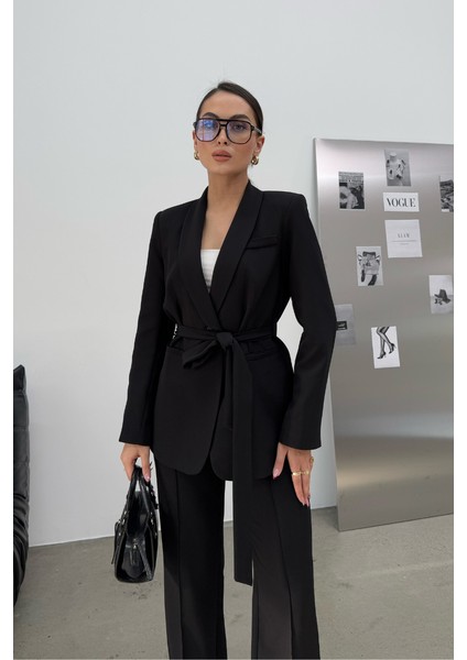 Kadın Ikili Kuşaklı Blazer Ceket Pantolon Takım
