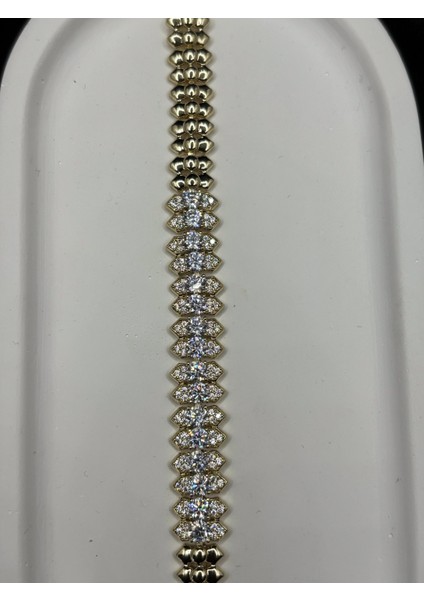 Xupıng Jewelry Altın Kaplama Zirkon Taşlı İnce Şık Bileklik - Zarif ve Işıltılı Tasarım fiyatları