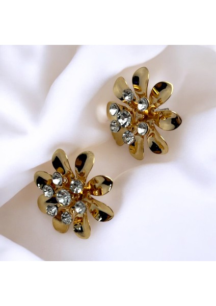 Zirkon Taşlı Gold Çiçek Model Küpe modelleri
