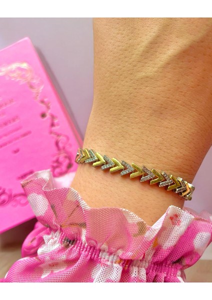 Xuping Triangle Bileklik fiyatları