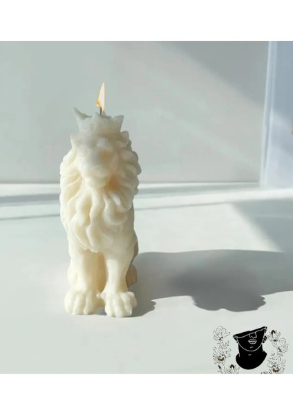 Taçlı Aslan Kral Dekoratif Heykel Mum