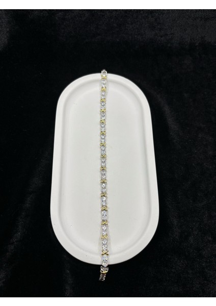 Xupıng Jewelry Altın Detaylı Baget Kesim Taşlı Bileklik fırsatları