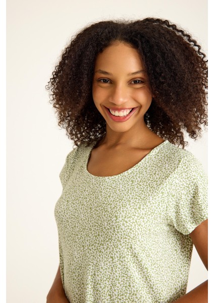 Dökümlü Rahat Kalıp Günlük Penye Kumaş Elbise modelleri