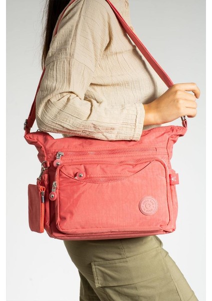 Klinkır Kadın Postacı Çanta Çok Cepli 25*20 cm Su Itici Kumaş Bayan Çapraz Askılı Omuz Çantası