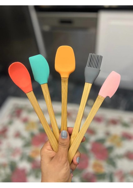 5'li Renkli Ahşap Saplı Silikon Uçlu Spatula Fırçalı Kaşık Seti -Yemek Hazırlık Seti 21 cm