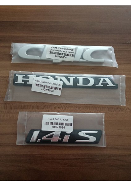 Honda Civic 1.4 Is Bagaj Logosu Seti Honda Cıvıc 1.4is Arka Bagaj Yazısı 3lü Takım