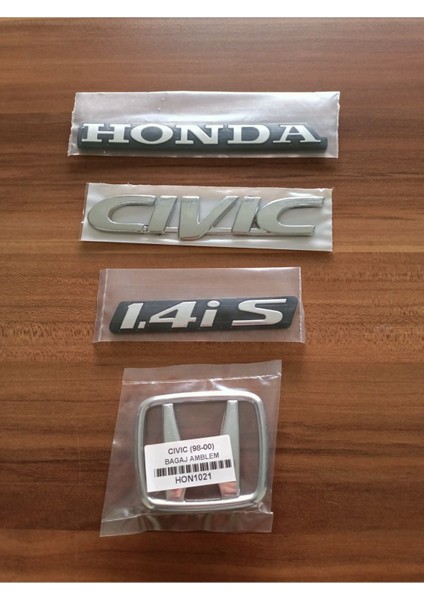 Honda Civic 1.4is Arka Bagaj Yazısı Arka Bagaj Arması Seti 1998 - 2000 Modeller Arası Uyumlu