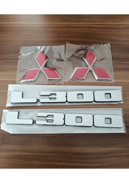 Mitsubishi L300 2'li Yazı Ön ve Arka Arma 4'lü Set
