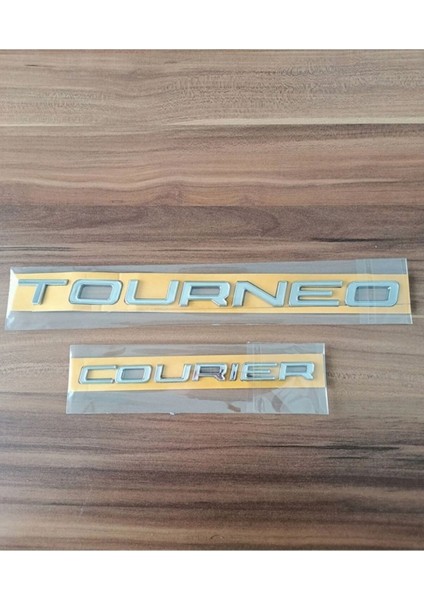 Tourneo Courier Bagaj Yazısı Takımı 2li 2013 - 2020 Arası Arma
