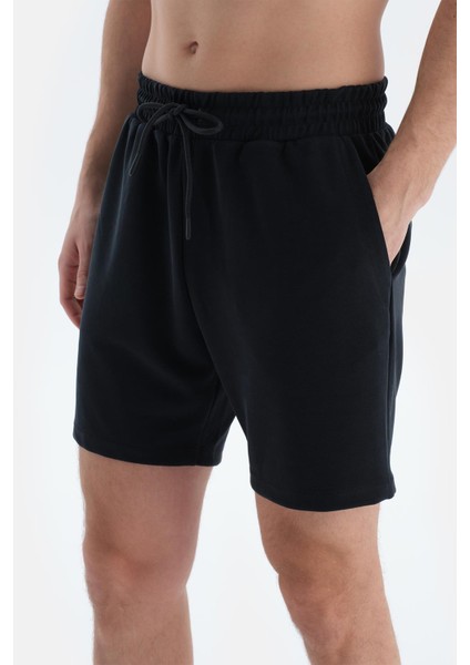 Siyah Erkek Modal Karışımlı Şort fırsatları