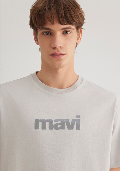 Mavi Logo Sırt Baskılı Gri Tişört 0612522-70074 indirimleri