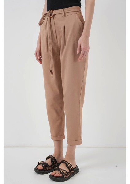 6660 Kemerli Keten Pantolon Bisküvi