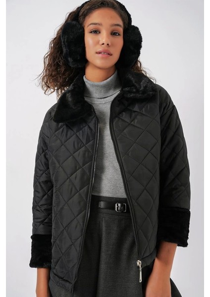 5202 Peluş Detaylı Kapitone Mont Siyah