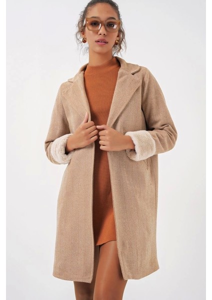 9085 Balık Sırtı Kaşe Kaban Camel