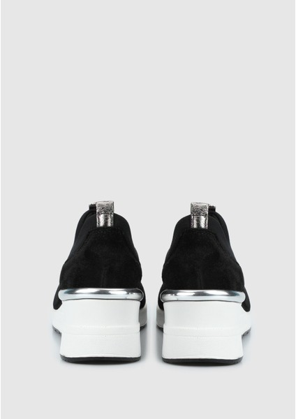 Siyah Deri Kadın Sneaker fırsatları