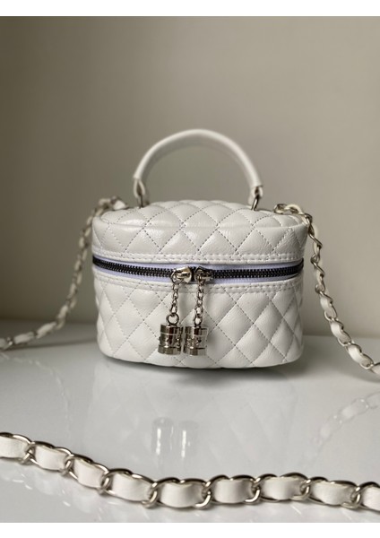 Parlak Mini Kutu Zincir Askılı Fermuar Kapamalı Kadın El ve Omuz Çanta Luna