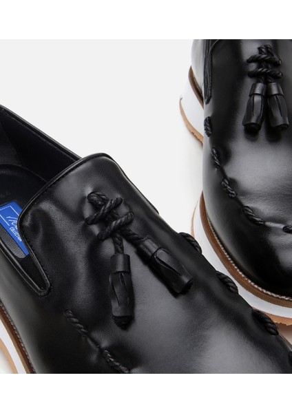 Masters 02AYH305220A100 ERKEK Deri Siyah Püskül Detaylı Loafer