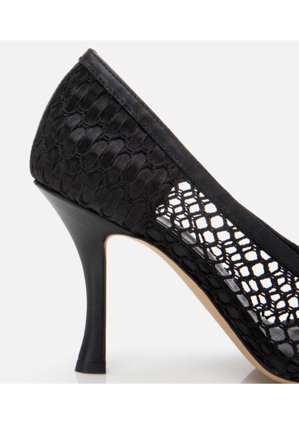 01AYH308770A100 KADIN Siyah Fileli Stiletto fırsatları