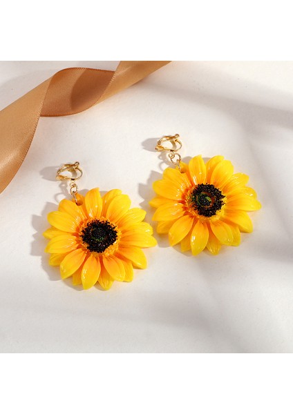 Hengshan Delici Olmadan Üçgen Püskül Kulak Klipsi, Üst Düzey Niş Edebi Retro Bayan Kulak Asılı Hafif Lüks Yüksek Kaliteli Küpeler (Yurt Dışından)