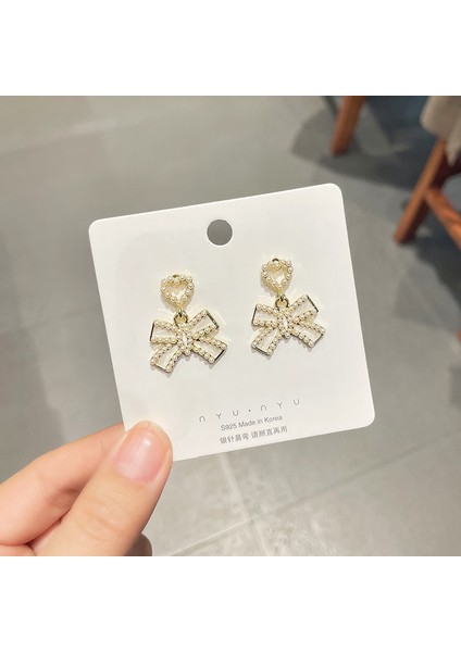 Hengshan Xiaoxiang Inci Küpeler Niş Retro Küpeler S925 Gümüş Iğne Küpeler Üst Seviye Bayan Küpeleri (Yurt Dışından)